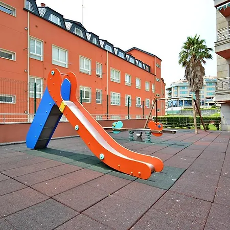 Galihost - Con Piscina En El Centro De * Sanxenxo