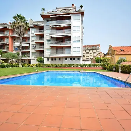 アパート Galihost - Con Piscina En El Centro De サンシェンショ